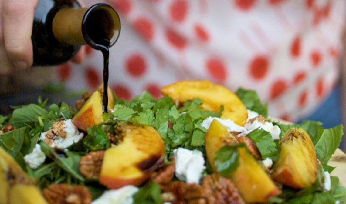 peach salad