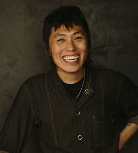 Yoshi Okai